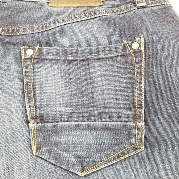 Robert Graham Classic Yates Jeans Men's Light Whiskering Distress 42 x 30 - Picture 12 of 15